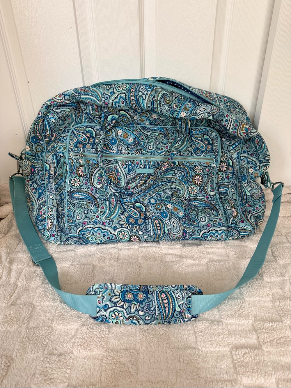 a Vera Bradley Travel Duffel Set